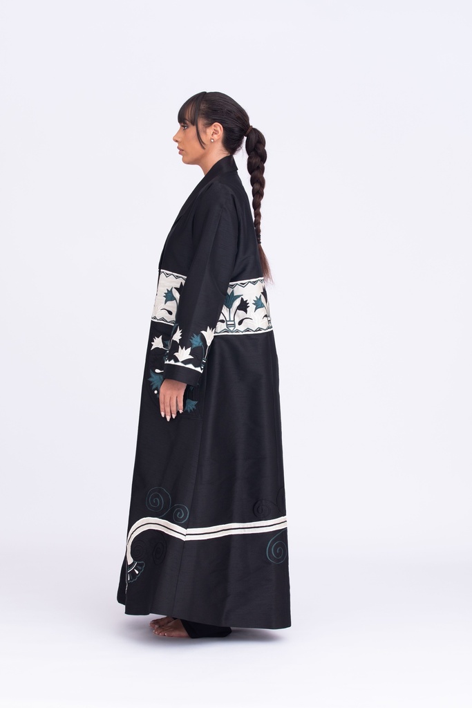 Arch Black